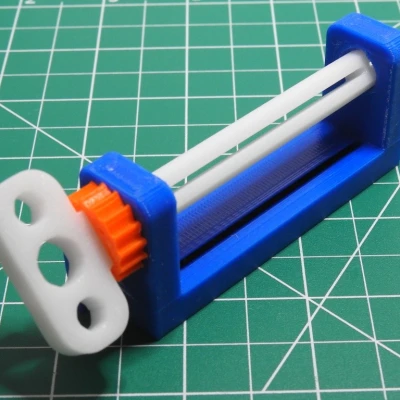 Dụng cụ cuộn tuýp kem đánh răng cóc cóc (không cần hỗ trợ)