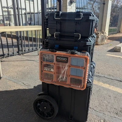 Treo Hộp Đồ Nghề Ridgid Pro Gear Bên Hông Tủ