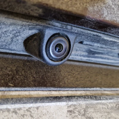 Chắn bảo vệ camera sau cho Tesla Model Y (2023 Berlin)