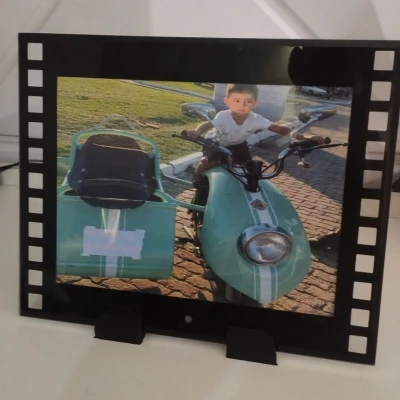 Chân đế để khung ảnh