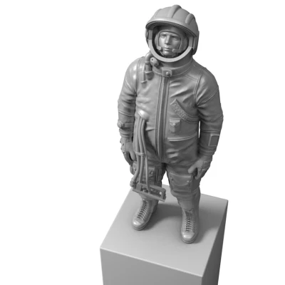 Mô hình "UP!" - Người Đầu Tiên Bay Vào Vũ Trụ