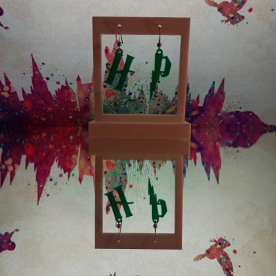 Bông tai Harry Potter: Chữ cái HP