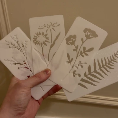 Stencil Hoa để Trét Filler Trang Trí Tường/Trần (Flower Stencils for wall filling)