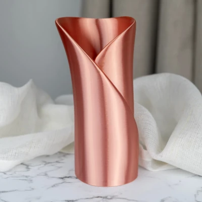 Serena Vase – Bình trang trí thanh lịch tối giản