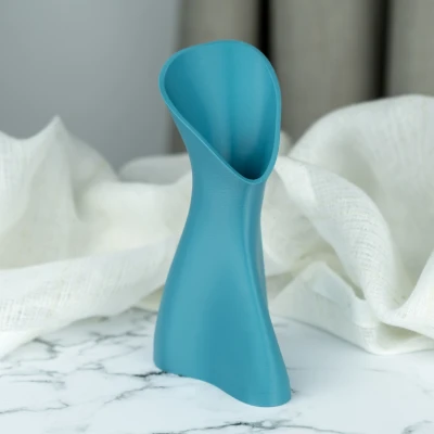 Bình hoa Fluent Form Vase