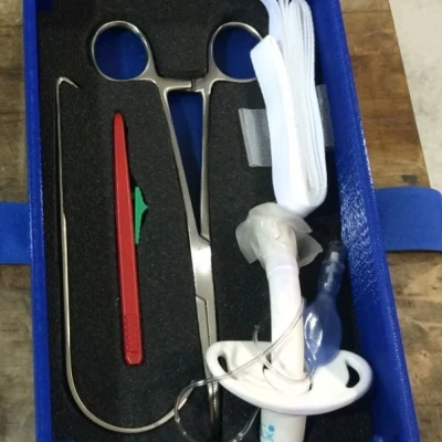 Bộ tập Cricothyrotomy (Cric, Crico, Crioid) Trainer