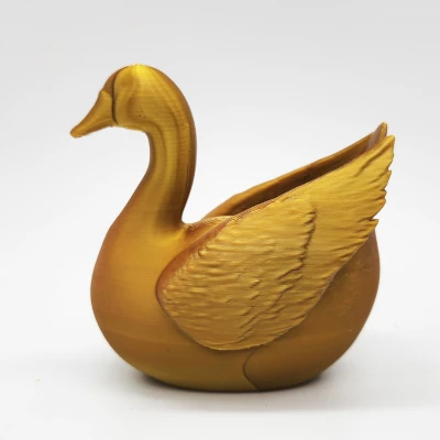 Con Ngỗng Vàng (The Golden Goose)