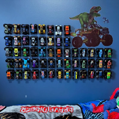 Móc treo tường xe Hot Wheels Monster Truck