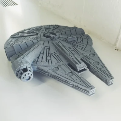 Fillenium Malcon – Tàu vũ trụ fan recreation (prints in place)