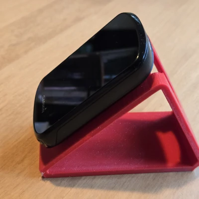 Một chân đế để bàn khác cho Garmin Edge