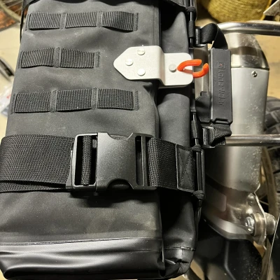 Lone Rider Motobags easy lock