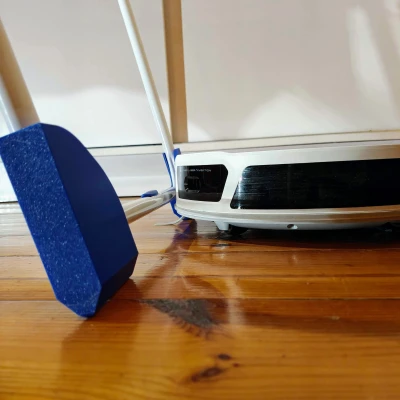 Chân thay thế cho giàn phơi: robot vacuum khỏi bị kẹt dưới kệ phơi đồ