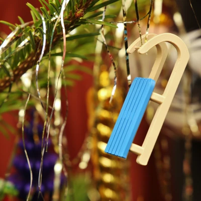 Đồ trang trí xe trượt tuyết (Snow sled ornament)