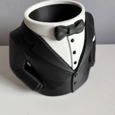 Ống Cắm Bút Tuxedo Thanh Lịch – Desk Organizer – In Multicolor Dễ