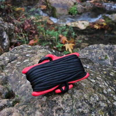 Paracord Winder – Dụng cụ cuốn dây paracord gọn gàng