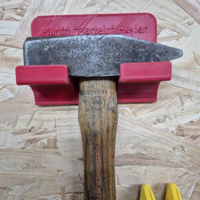 Giá treo búa gắn tường (Hammer holder wall mount)