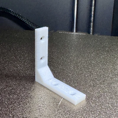 Pat chữ L đơn giản (Simple L bracket)