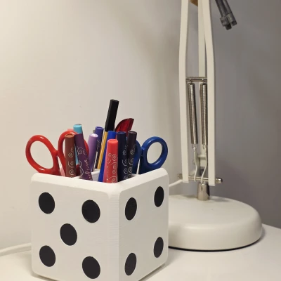 Stiftehalter Würfel Stifte Becher (Ống/khay cắm bút dạng khối lập phương)