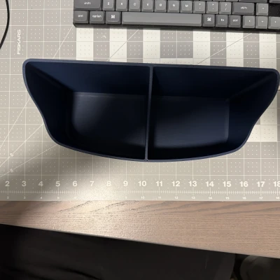 Kệ lưu trữ treo tường (Wall mounted storage)