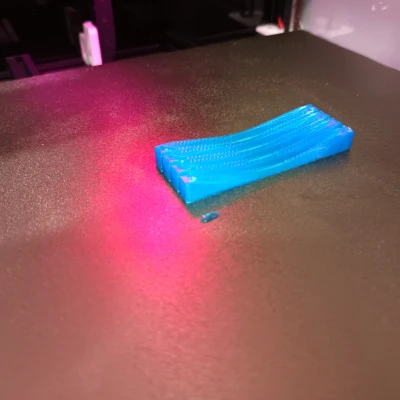 Giá đỡ cuộn filament rẻ, nhỏ gọn và lắp nhanh (Cheep Small And Fast filament spool stand)