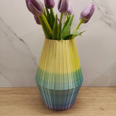 Bình hoa (Flower vase) in 3D