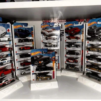 Kệ trưng bày HotWheels (HotWheels display stand)