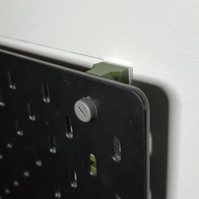 Bề mặt gắn Skådis bằng 3M Command Strip XL (Skådis Command Strip XL Mounting Surface)