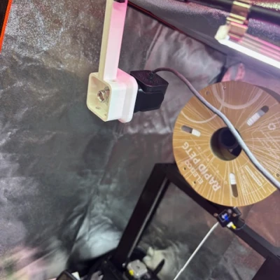 Ngàm gắn camera Creality Nebula có khe zip tie cho thanh rod phía trên