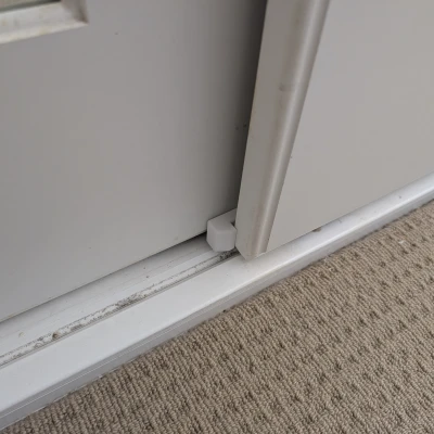 Khóa An Toàn Trẻ Em Cho Cửa Lùa (Sliding Door Child Lock)