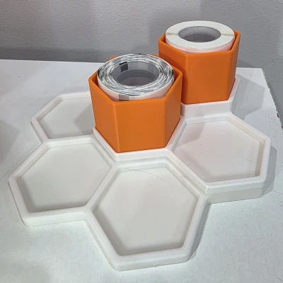 Hộp Lục Giác Có Nắp và Đế Đựng Nhãn Niimbot