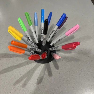 Chân đế trưng bày bút marker