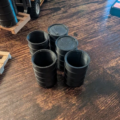 Thùng phuy 55-gallon tỉ lệ 1:32 – Bản nắp kín & bản mở