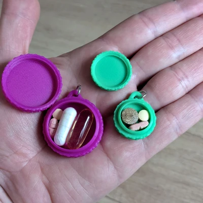 Hộp Thuốc Bỏ Túi Siêu Mỏng – Hộp Đựng Thuốc Nhỏ Gọn Cho Du Lịch & Hằng Ngày