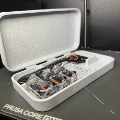 Hộp du lịch dao cạo Gillette Fusion kèm ngăn đầu lưỡi (Print-in-Place, No Supports)