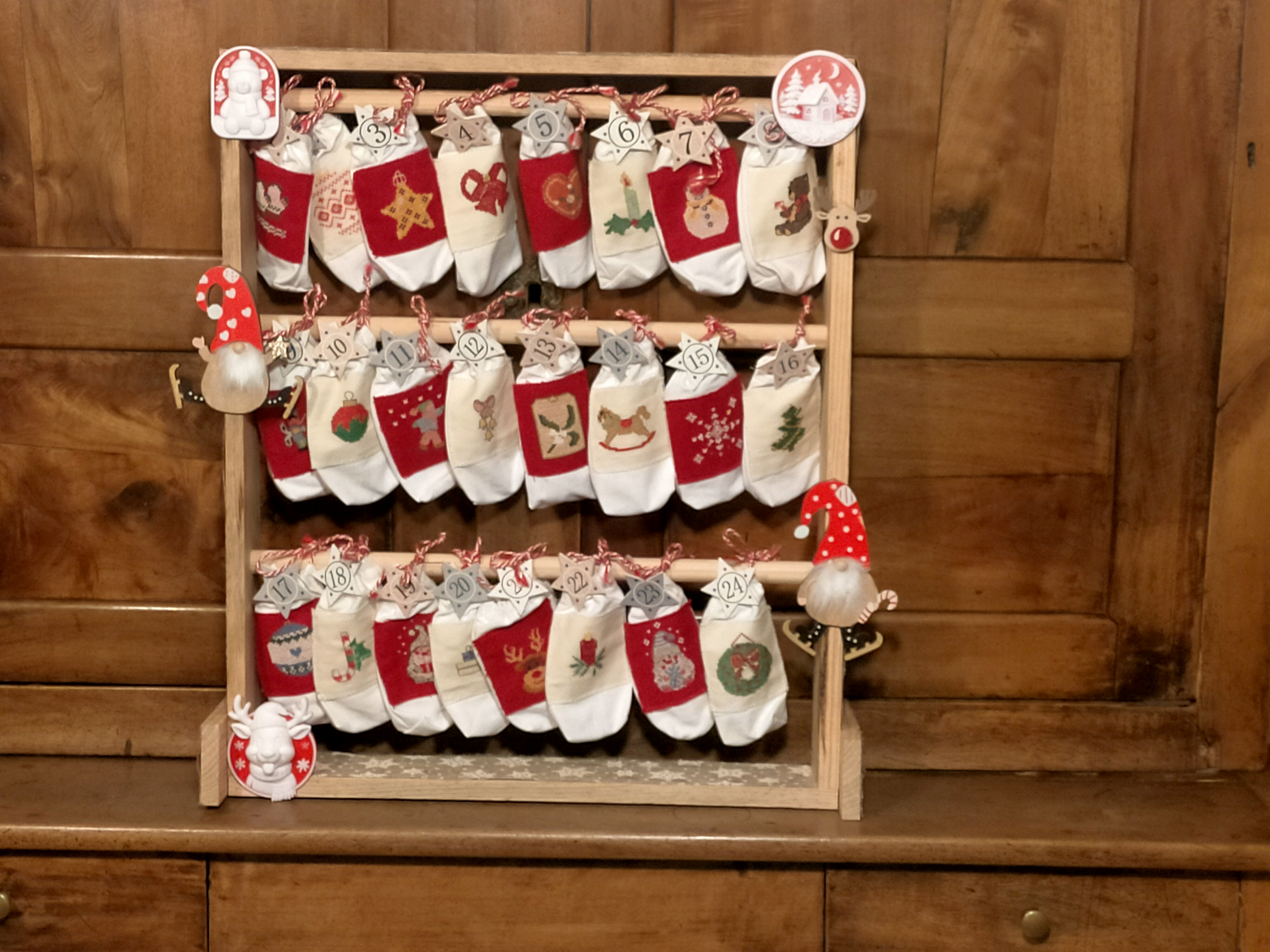 Trang trí Noel hai màu: ngôi nhà - Image 5