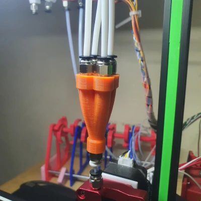 Đầu nối/chia ống Bowden/PTFE 4 vào 1 - Straight Top