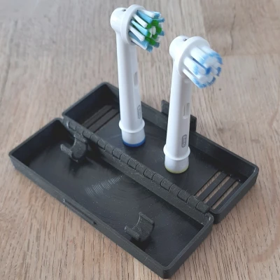 Hộp du lịch & chân đế đầu bàn chải Oral-B 2/4/6 (Print-in-Place)