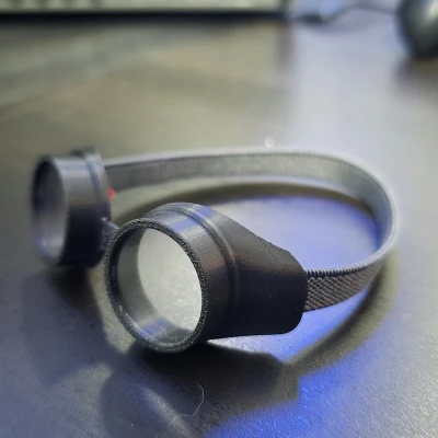 Kính hàn Steampunk/Cyberpunk cho Labubu (Labubu Steampunk/Cyberpunk Welding Goggles)