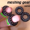 Nhẫn fidget gear với bánh răng ngoài ăn khớp (herringbone) để kéo nhau - Thumbnail 1