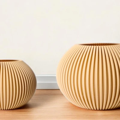 Bình Tròn Xếp Ly – Bình Trang Trí Gân Nổi Hiện Đại