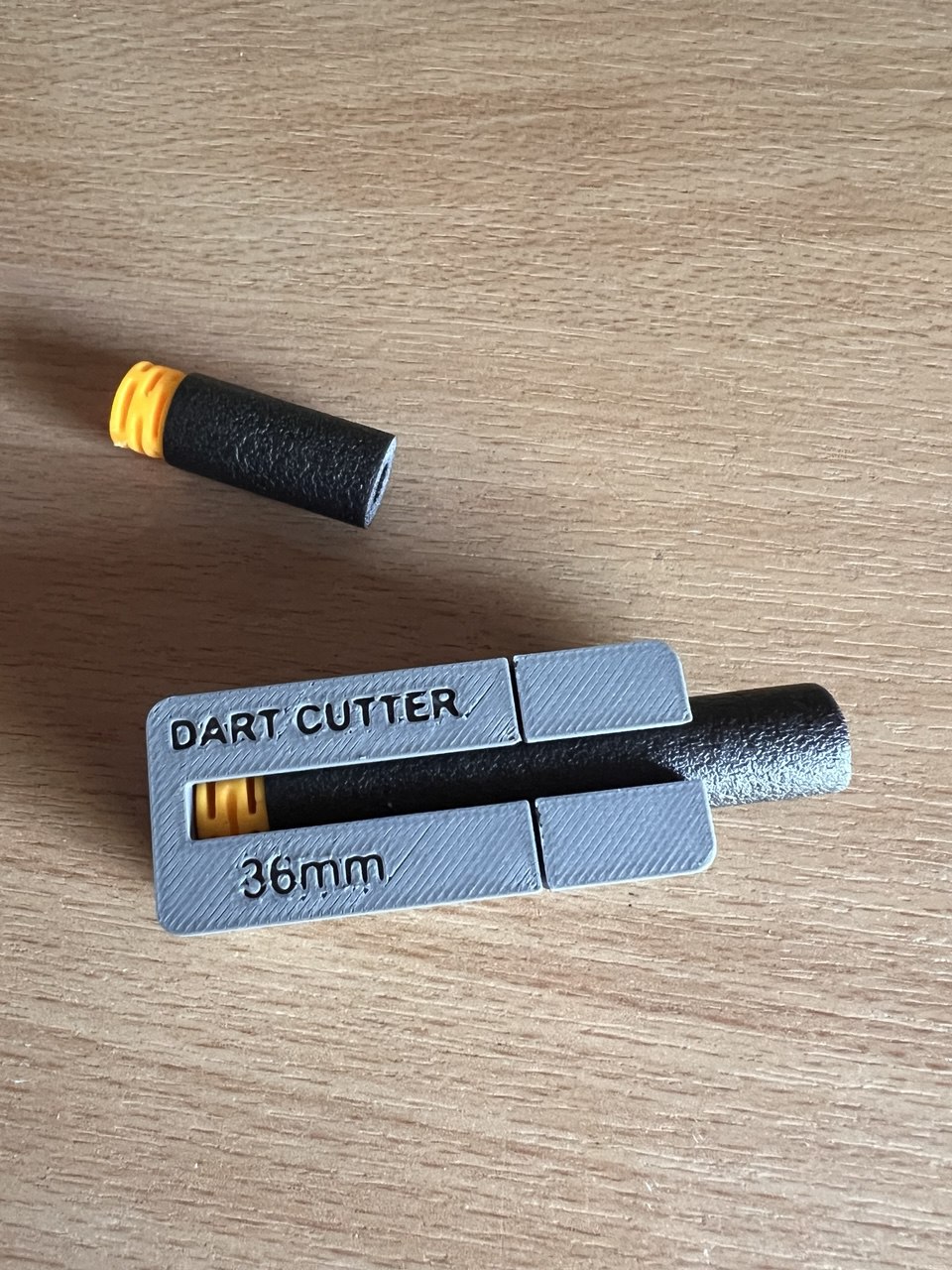 Dao cắt foam dart sang half length - Image 1