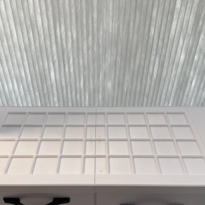 Tấm top Deskware nhúng Gridfinity 4x9 bắc ngang hai tấm