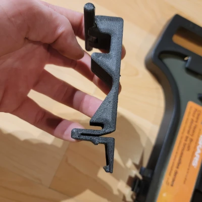 Chốt cài thay thế cho Fiskars Brush Axe/Machete 23cm (9")