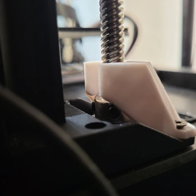 Ender 3 V3 KE/SE - Chi tiết gia cường khóa ty trục Z
