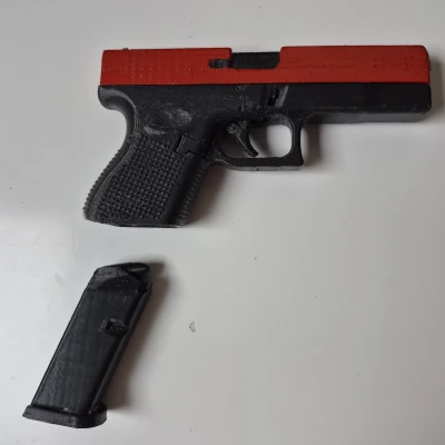 Replica Glock-18 CSGO/CS2 cỡ nhỏ, functional (tỉ lệ 50%)