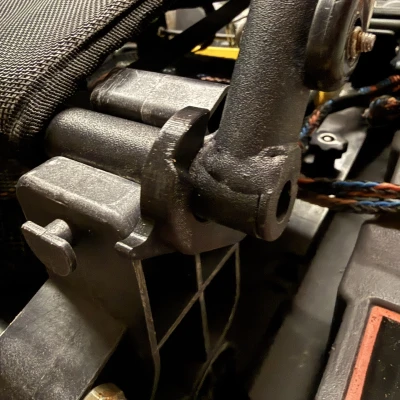 Kẹp Shrimp Clip ghế Summit cho Vibe Kayaks (Vibe Shearwater 125)