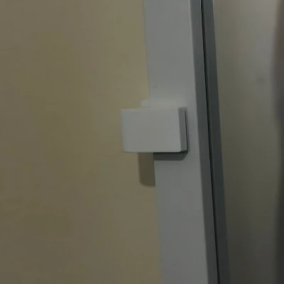 Kẹp giữ gương cho gương treo cửa b&m £6 của mình