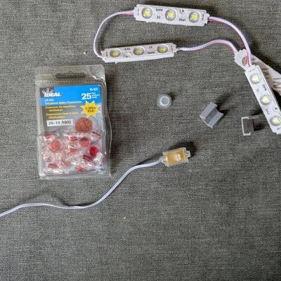 Giá/kẹp gắn LED cho thú bơm hơi trang trí sân (yard inflatable)