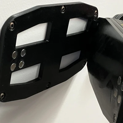 Giá treo tường xoay cho DeWalt DXAEC2 Battery Tender/Charger/Maintainer