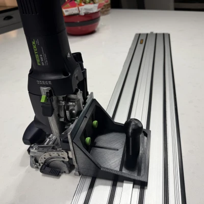 Ray dẫn Festool Domino cho DeWalt Tracksaw Track, có tay cầm